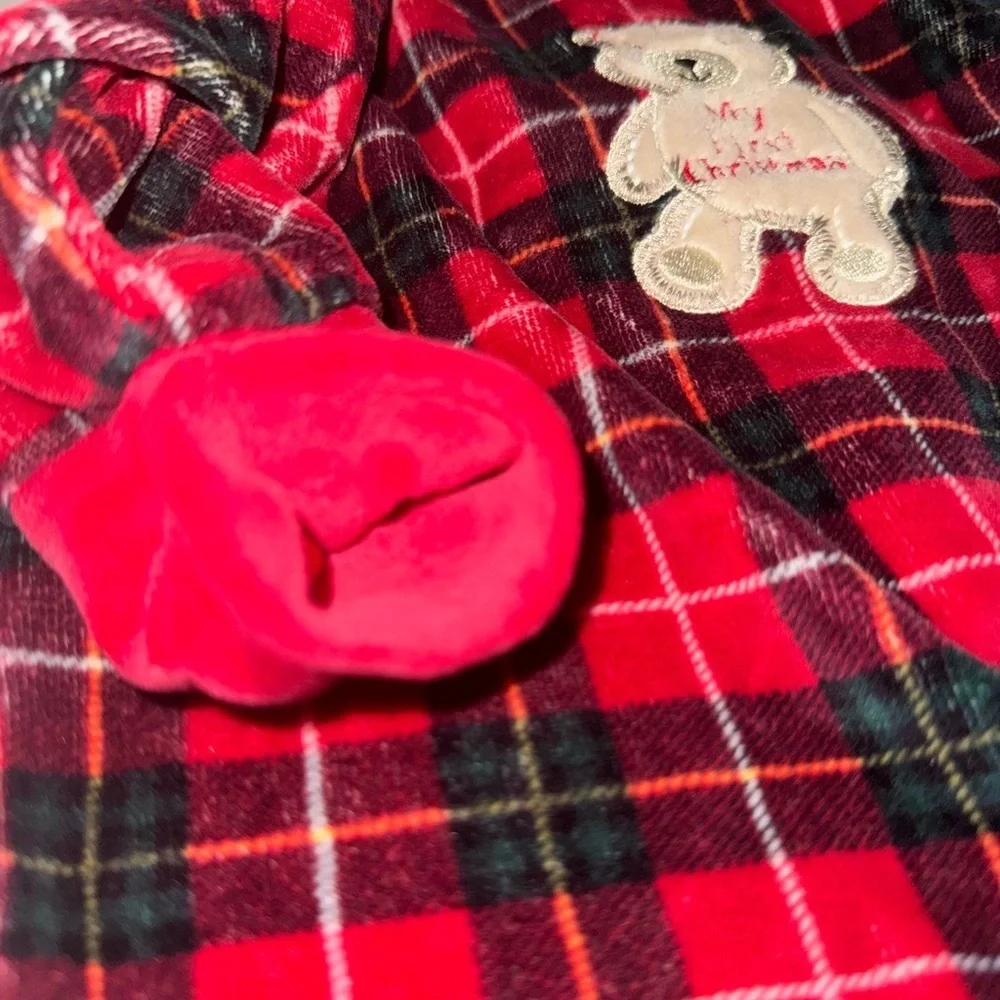 NWT First Moments My First Christmas Baby Velour Footie Sleeper Plaid Red 0-3 - Picture 5 of 12